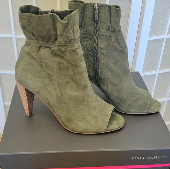 Vince Camuto Addiena  Olive Smock Cone-Heel Booties  True Suede / 8.5 - Picture 2 of 4